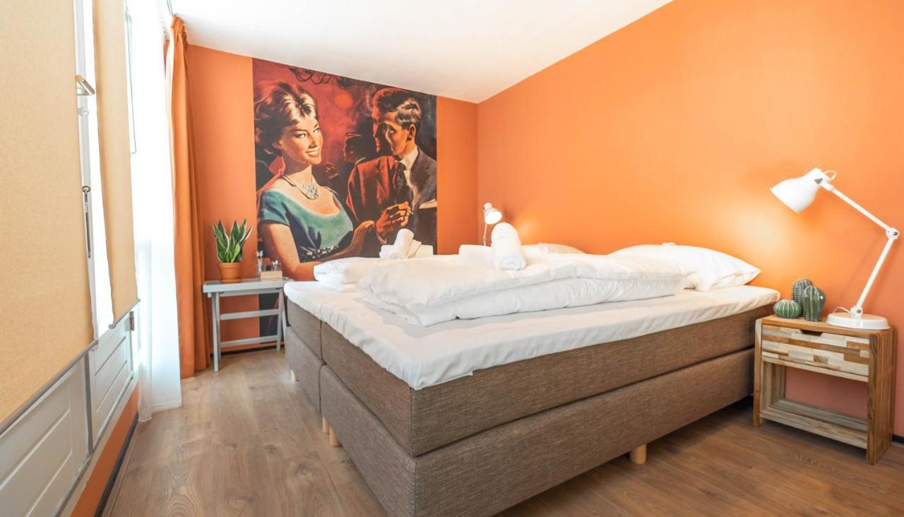 Zeta Beds Bed & Breakfast Den Haag Bagian luar foto